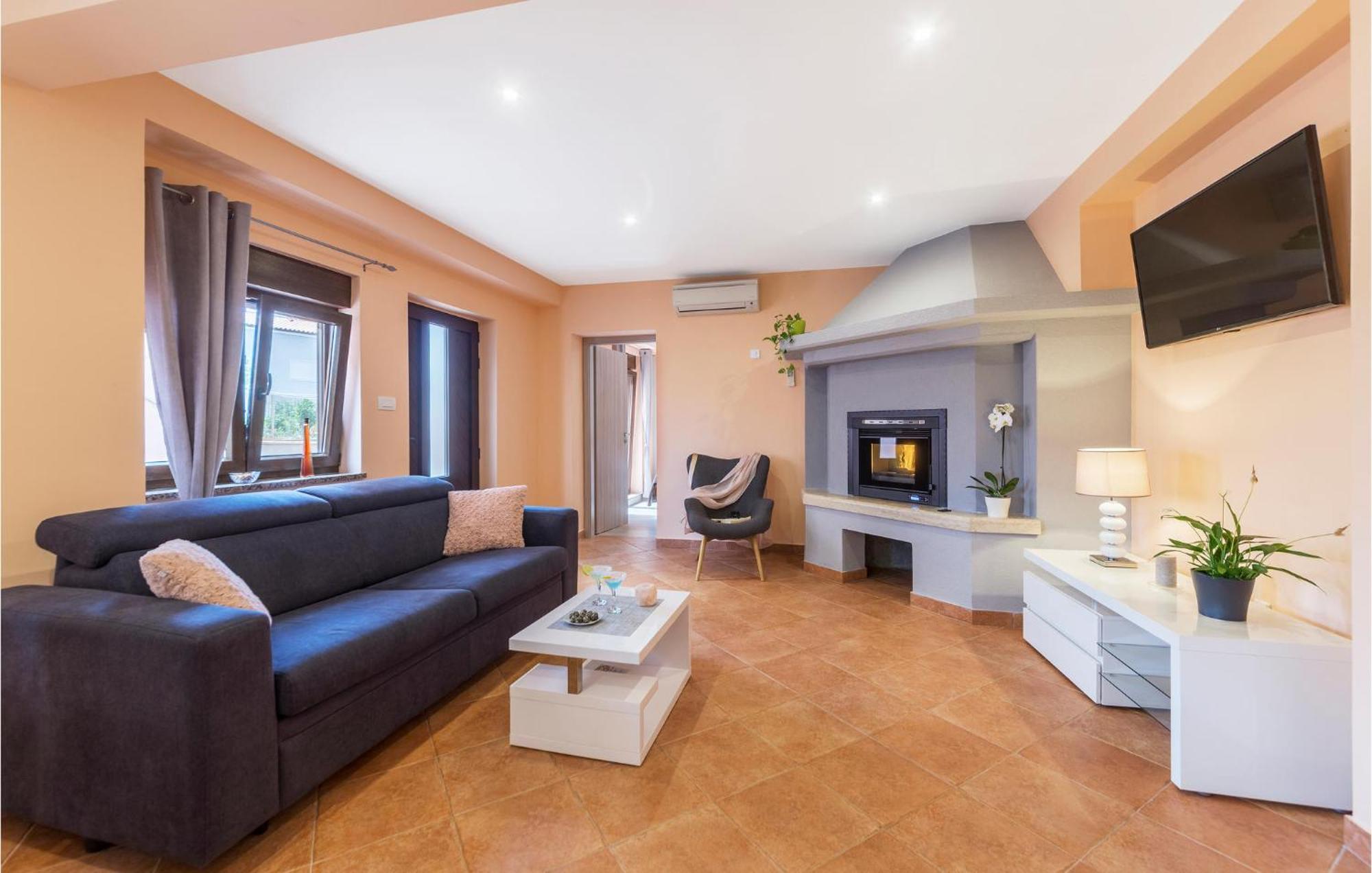 1 Bedroom Stunning Apartment In Pola Esterno foto