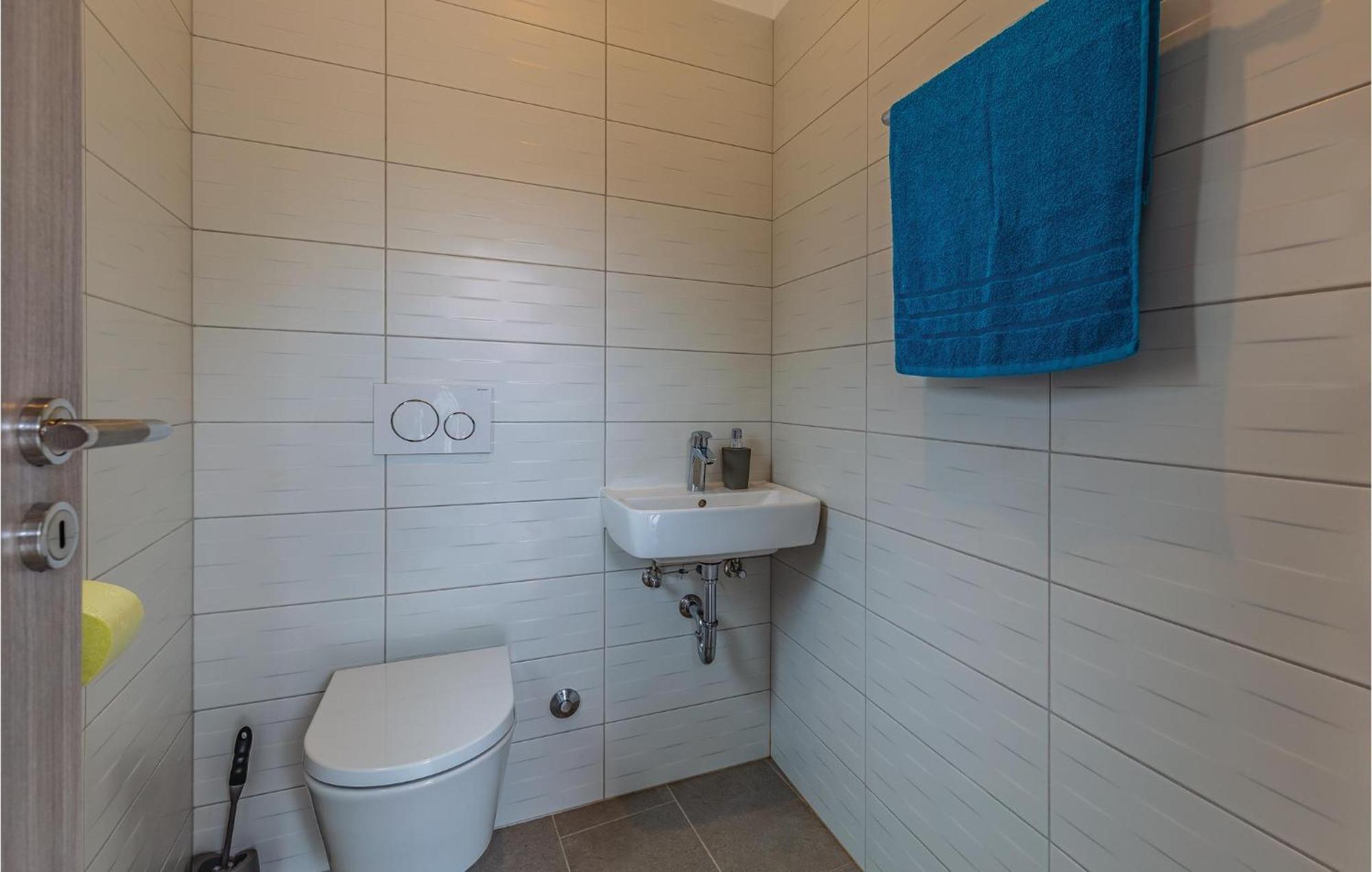 1 Bedroom Stunning Apartment In Pola Esterno foto